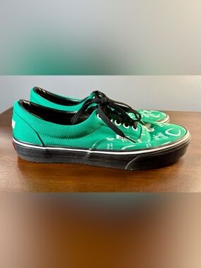 RARE Vans Era "Foot The Bill" Turf Club Green Sneakers - Men 8.5 / Women 10